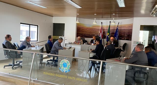 Imagem da notícia: Vereadores de Matriz de Camaragibe defendem tradição cívica e cobram soluções para problemas da cidade